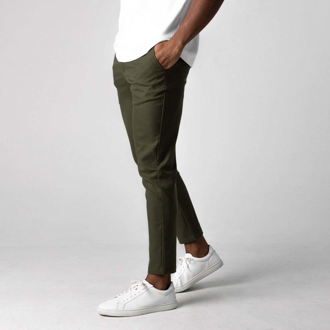 40 RULE™ | ACTIVE CHINOS