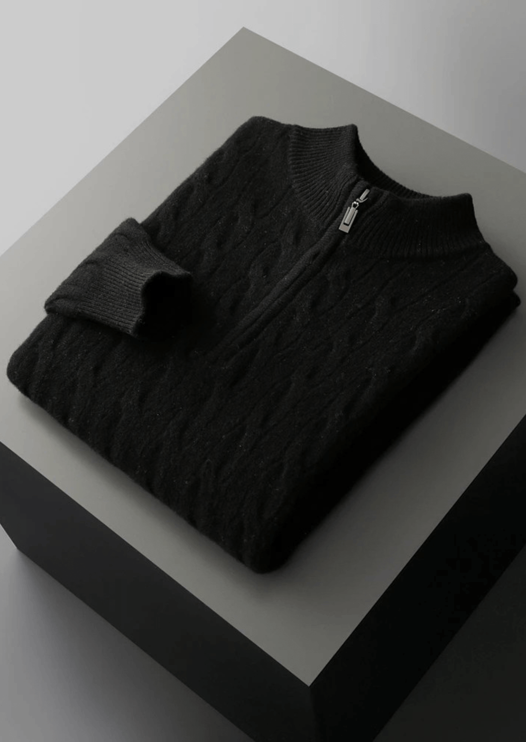 MERINO WOOL CABLE KNIT HALF ZIP