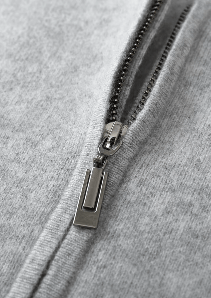 COZY V-NECK MERINO WOOL CARDIGAN